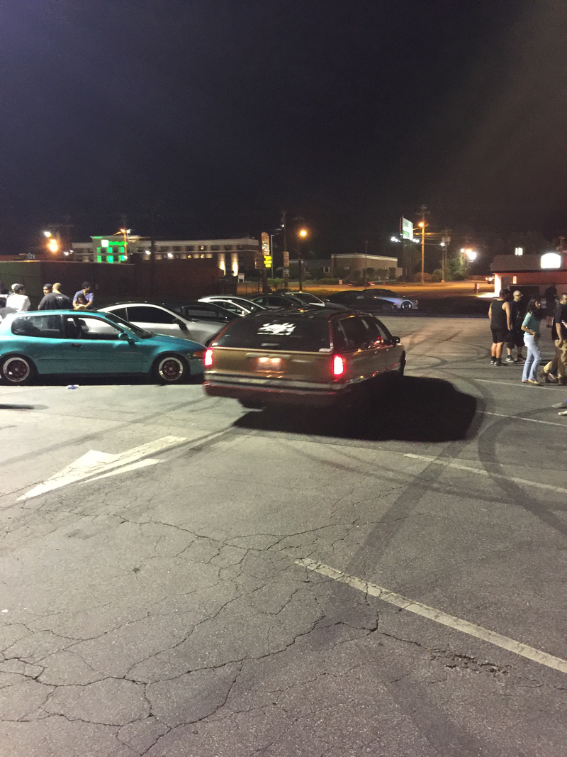 Illustration for article titled Went to a car meet last night, and made some friends.